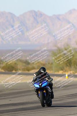 media/Dec-10-2023-SoCal Trackdays (Sun) [[0ce70f5433]]/Turn 3 Exit-Wheelie Bump (115pm)/